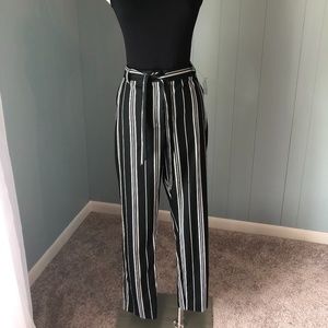 Vince Camuto Black White Stripe Pant